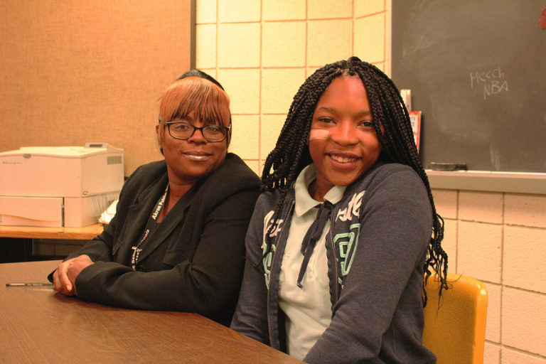 img_1235_small-768x512